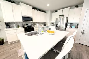 226 Thornless Cir, Buda, TX 78610 - Photo 8