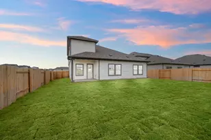 239 Red Tail Hawk Ln, Cedar Creek, TX 78612 - Photo 24