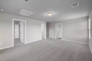 239 Red Tail Hawk Ln, Cedar Creek, TX 78612 - Photo 20