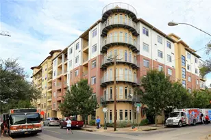 910 W 25th St, Austin, TX 78705 - Photo 26