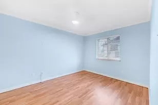 208 Woodmont Dr, Georgetown, TX 78628 - Photo 8