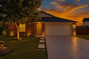 1010 Meandering Creek Cove, Georgetown, TX 78626 - Photo 4