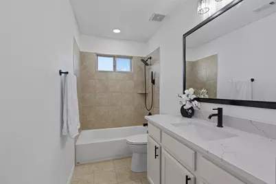 512 Twisted Oaks Lane, Buda, TX 78610 - Photo 18