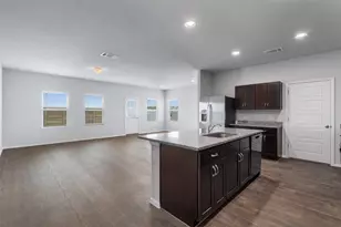 371 Hortus Dr, Kyle, TX 78640 - Photo 8