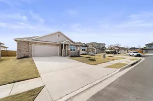 225 Caddo Bend Dr, Kyle, TX 78640 - Photo 4