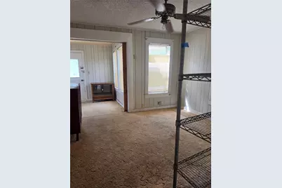 1510 A Street, Floresville, TX 78114 - Photo 22