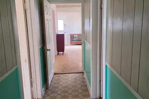 1510 A St, Floresville, TX 78114 - Photo 18