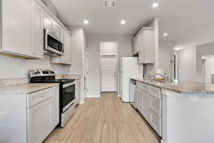 21414 Santa Carlo Ave, Lago Vista, TX 78645 - Photo 16