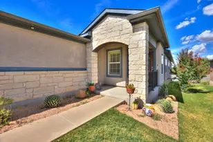 106 Kickapoo Creek Ln, Georgetown, TX 78633 - Photo 4