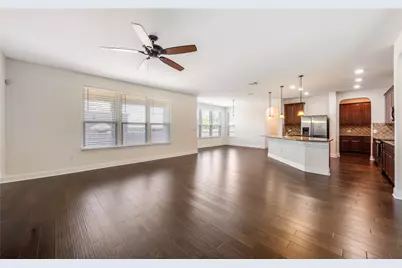 7632 Knockfin Drive, Austin, TX 78744 - Photo 8