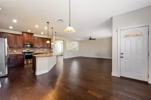 7632 Knockfin Dr, Austin, TX 78744 - Photo 6