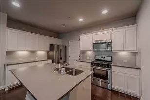 13800 Lyndhurst St, Austin, TX 78717 - Photo 6
