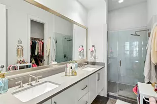 404 W Alpine Rd, Austin, TX 78704 - Photo 32