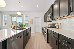 8411 Leroi Dr, Austin, TX 78744 - Photo 14