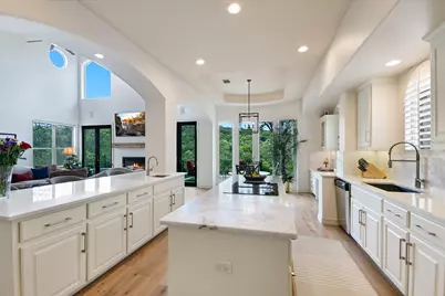 6900 Jester Wild Drive, Austin, TX 78750 - Photo 6