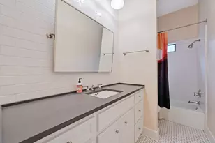 307 Laurel Valley Rd, West Lake Hills, TX 78746 - Photo 20