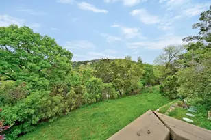 307 Laurel Valley Rd, West Lake Hills, TX 78746 - Photo 4