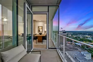 313 W 17th St, Austin, TX 78701 - Photo 8