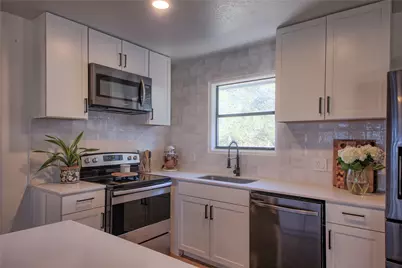 20811 Trapper Lane, Lago Vista, TX 78645 - Photo 18