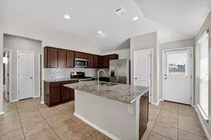 5865 Urbano Bnd, Round Rock, TX 78665 - Photo 18