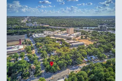 1511 Holly Street, Austin, TX 78702 - Photo 10