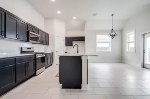 220 Riley Ln, Fredericksburg, TX 78624 - Photo 4