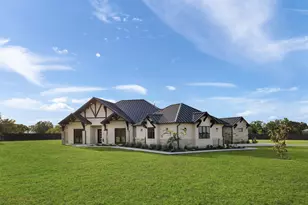 713 San Gabriel Ranch Rd, Liberty Hill, TX 78641 - Photo 2