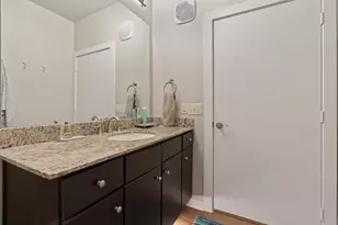 1900 Barton Springs Rd, Austin, TX 78704 - Photo 18
