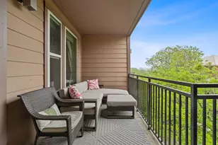 1900 Barton Springs Rd, Austin, TX 78704 - Photo 20