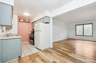 505 W 7th St, Austin, TX 78701 - Photo 8