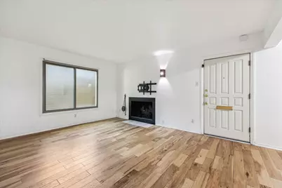 505 W 7th Street #105, Austin, TX 78701 - Photo 6