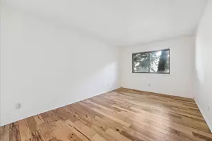 505 W 7th St, Austin, TX 78701 - Photo 10