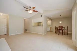 306 Corral Ln, Austin, TX 78745 - Photo 10