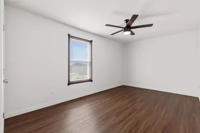 1206 Walter Hoffman Road, Cedar Creek, TX 78612 - Photo 32