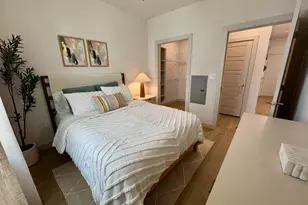 320 Goll St, Kyle, TX 78640 - Photo 4