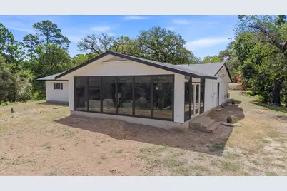 28 Lost Pines Avenue, Bastrop, TX 78602 - Photo 32