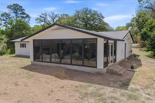 28 Lost Pines Ave, Bastrop, TX 78602 - Photo 32