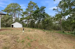 28 Lost Pines Ave, Bastrop, TX 78602 - Photo 32