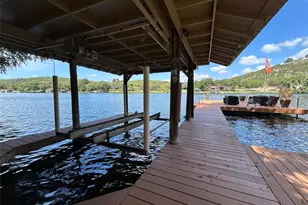 3004 Edgewater Dr, Austin, TX 78733 - Photo 2