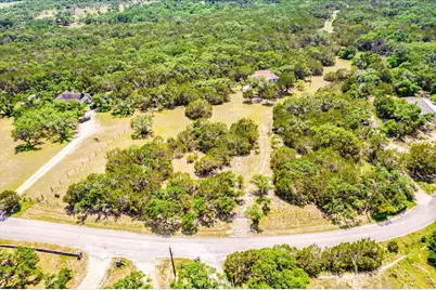 901 Todo Lane, Driftwood, TX 78619 - Photo 14