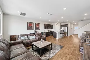 356 Spider Lily Dr, Kyle, TX 78640 - Photo 10