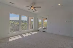 125 Waterford Ln, Georgetown, TX 78628 - Photo 24