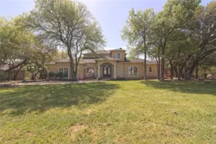 125 Waterford Ln, Georgetown, TX 78628 - Photo 1