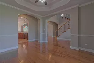 125 Waterford Ln, Georgetown, TX 78628 - Photo 6