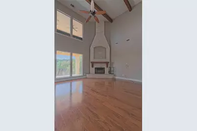 125 Waterford Lane, Georgetown, TX 78628 - Photo 8