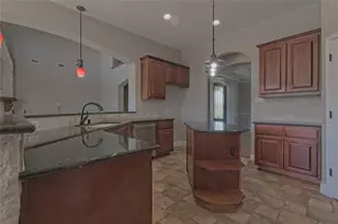 125 Waterford Ln, Georgetown, TX 78628 - Photo 14
