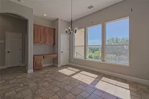 125 Waterford Ln, Georgetown, TX 78628 - Photo 12