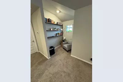 429 El Capitan Loop, Dripping Springs, TX 78620 - Photo 8