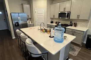 429 El Capitan Loop, Dripping Springs, TX 78620 - Photo 2