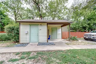 4307 S 1st St, Austin, TX 78745 - Photo 30